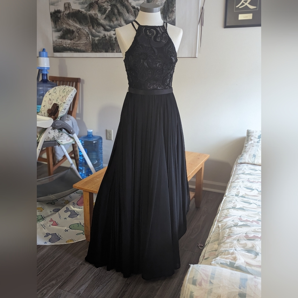Classic Black Prom dress